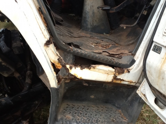 หลุดมัดจำขายอีกครังเครื่องดีช่วงล่างดีคัชซีสวยเอกสารชุดโอนพร้อม