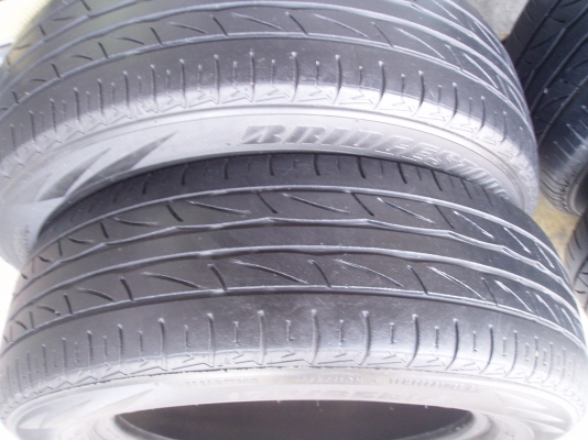 ขายยาง185 65 14 มี2เส้นๆละ400บาท