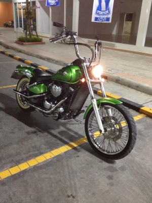 ขาย Vulcan 400 สภาพใหม่ ใช้งาน้อย หล่อๆ