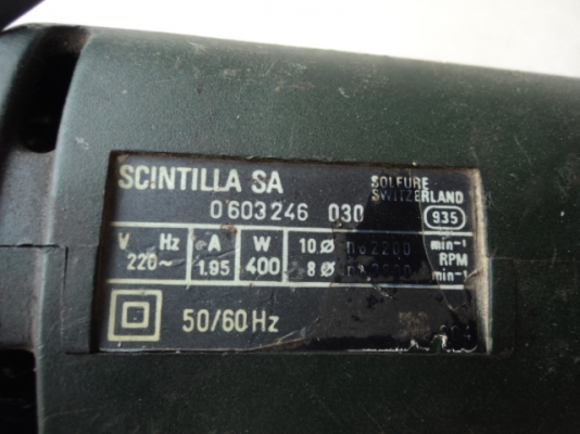 สว่าน BOSCH 450บาท ทนๆดีกว่าซื้อของจีนแดงครับ