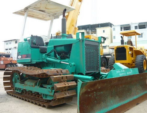 รถดันดิน Komatsu D21-6 สไลด์ได้ 6 ทิศทาง สภาพดี พร้อมใช้งาน