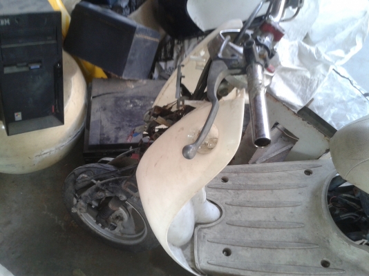 ขายทรากรถป๊อป วีโน่  ตามสภาพ 2500 บาท