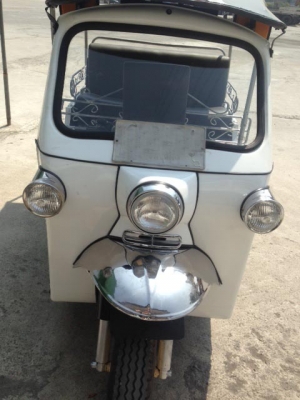 ขายตุ๊กตุ๊ก สามล้อ สภาพสวยกิ๊ง