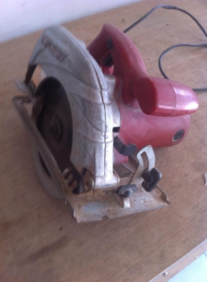 เลื่อยวงเดือน 7.1/4นิ้ว SKIL Circular Saw รุ่น5300 เลื่อยวงเดือน 7.1/4นิ้ว SKIL Circular Saw รุ่น5300