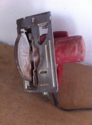 เลื่อยวงเดือน 7.1/4นิ้ว SKIL Circular Saw รุ่น5300 เลื่อยวงเดือน 7.1/4นิ้ว SKIL Circular Saw รุ่น5300