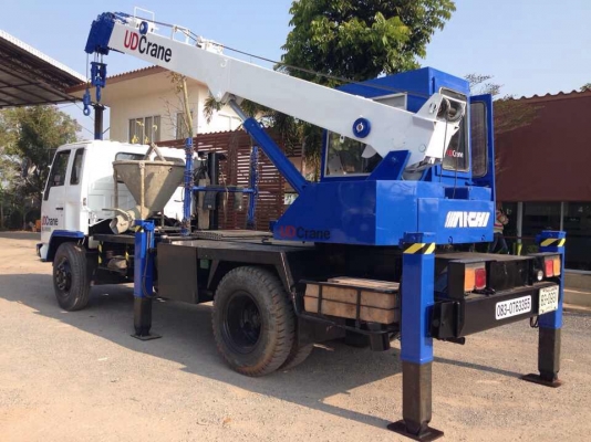 ขายเครน AICHI 7ตัน เครื่อง175 ยาง900 มีทะเบียน รถสวยสภาพดี