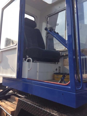 ขายเครน AICHI 7ตัน เครื่อง175 ยาง900 มีทะเบียน รถสวยสภาพดี