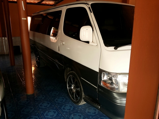 ขายtoyota super wagon 2.5 เบนซิน.ค.2rzเดิมๆมากับรถ ขายtoyota super wagon 2.5 เบนซิน.ค.2rzเดิมๆมากับรถ