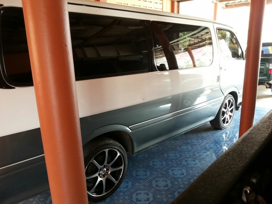 ขายtoyota super wagon 2.5 เบนซิน.ค.2rzเดิมๆมากับรถ ขายtoyota super wagon 2.5 เบนซิน.ค.2rzเดิมๆมากับรถ