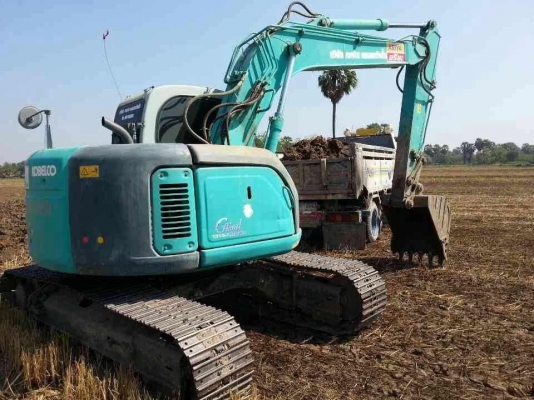 ขายด่วน!!!KOBELCO SK 135 รถสวยพร้อมใช้งานค่ะ