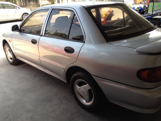 E-car ปี96 เครื่องเดิม เกียร์ธรรมดา ชุดสีพอได้ แอร์เย็น วิทยุดัง ขับใช้งานได้เลย เอกสารครบ E-car ปี96 เครื่องเดิม เกียร์ธรรมดา ชุดสีพอได้ แอร์เย็น วิทยุดัง ขับใช้งานได้เลย เอกสารครบ