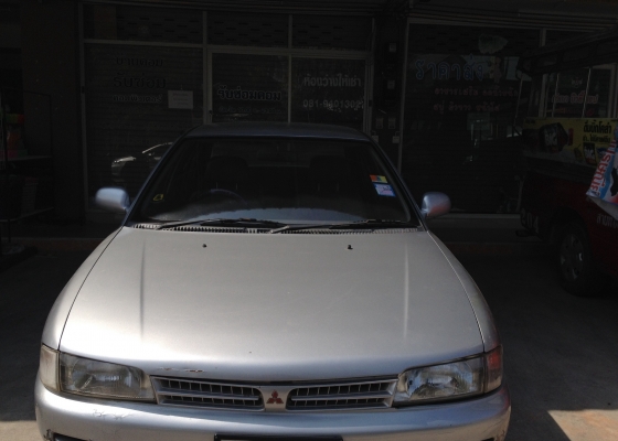 E-car ปี96 เครื่องเดิม เกียร์ธรรมดา ชุดสีพอได้ แอร์เย็น วิทยุดัง ขับใช้งานได้เลย เอกสารครบ