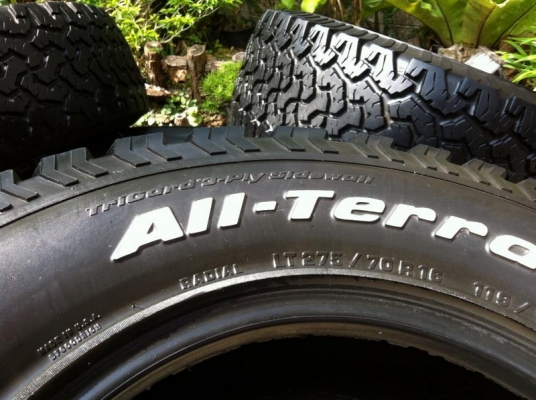 ขายยาง BF Goodrich All-terrain ขนาด 275 70 r16 ปี11