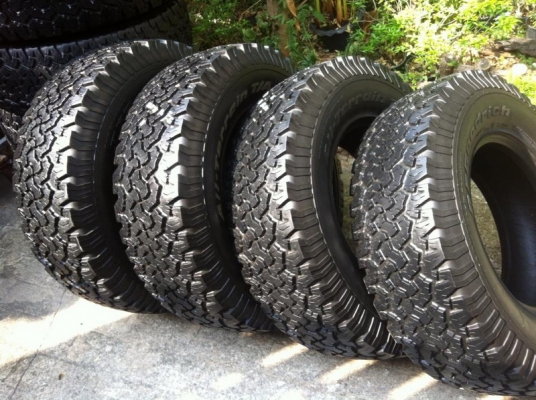 ขายยาง BF Goodrich All-terrain ขนาด 265 75 r16 ดอกสวย