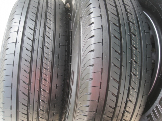 ขายล้อแม็ก All new Isuzu d-max สีรมดำ ป้ายแดง 16"x6.5" et41 6รู139.7 +ยาง Bridgestone duravis 215/70r16 ยางผลิตสัปดาห์ที่  32 ปี13  สนใจติดต่อเล็กคลองสาม (081-3747940)