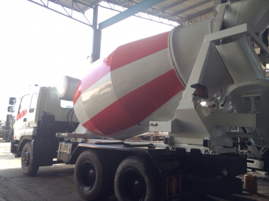 ลักษณ์ชัยเจริญยนค์ศูนย์รวมจำหน่าย รถบรรทุก ดั้ม เครน และเครื่องยนต์ดีเซลทุกชนิด