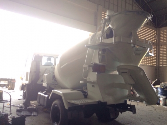 ลักษณ์ชัยเจริญยนค์ศูนย์รวมจำหน่าย รถบรรทุก ดั้ม เครน และเครื่องยนต์ดีเซลทุกชนิด