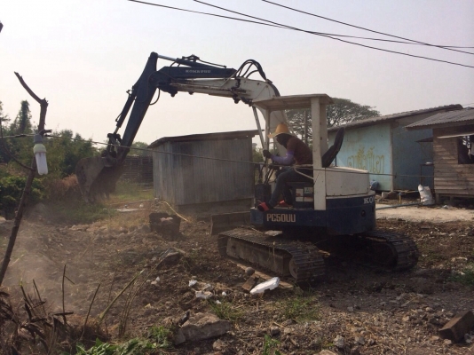 ขายรถแมคโครPC50UUสภาพพร้อมใช้ สนใจติดต่อบอย 085-156-2314