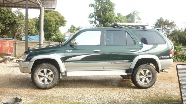 รถ  HILUX SPORT RIDER  ปี 2001 เครื่อง 3,000 CC. 4WD