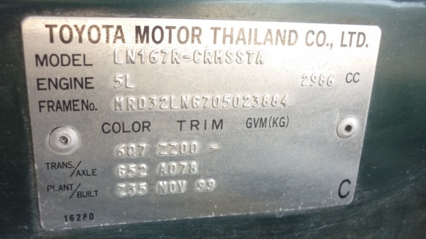 รถ  HILUX SPORT RIDER  ปี 2001 เครื่อง 3,000 CC. 4WD