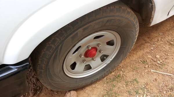 ***ขายแล้วครับขอบคุณ Truck2hand ขายกระบะแค็ป"มังกรดำ" ราคาเบาๆ MAZDA B2500 CAB 2.5 มังกรดำ เกียร์ตรงปี40/97 เครื่องมังกรยอดนิยม แน่น แห้ง ไม่เยิ้ม ประหยัด แรง ช่วงล่างปึ๊ก คัสซีสวยเดิมไม่มีผุ ไม่ปะไม่ดาม กระบะดีพื้นไม่ผุ ล้อแม็ก หัวเก๋งไม่ผุภายใ