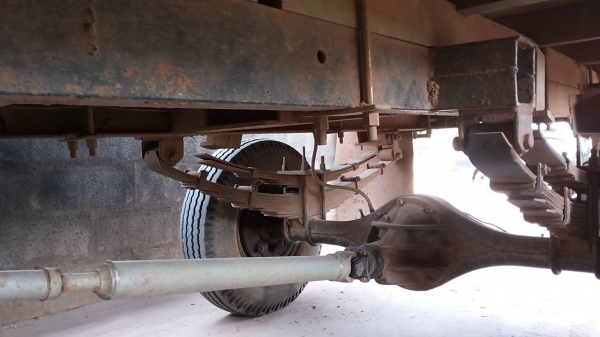 **79,000 บ.ต่อรอง**ขายแต๋น4ล้อ KUBOTA ET11แรง เครื่องแน่นดี ติดง่าย ช่วงล่างเดิม คัสซีหน้า4 คัสซีดี เกียร์ดี มีสโลวกลาง กระบะพื้นไม้คอกไม้ สภาพดีไม่ผุ ยาว2.0ม.ยางดี4เส้น บรรทุก 4ตัน สภาพพร้อมใช้ พร้อมลุยงาน ทะเบียนขาด เอกสารเล่มทะเบียนครบ ราคาต่อรองได้เด้