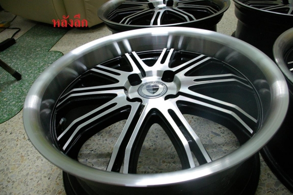 ขายล้อแนวVIP  ขอบ17 หน้าตื้น หลังลึก ใส่รถ 4 รู 100