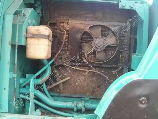 รถแบคโฮ ยี่ห้อ KOBELCO รุ่น SK200 MARK5