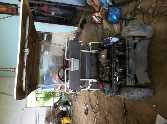 ขายรถกลอฟ 4 ที่นั่ง น้ำมัน ขับ 4X4