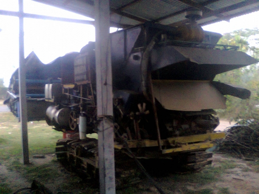 ขายรถเกี่ยวข้าวอุ้มบางไทรการช่าง280000หรือรวมเทเลอร์500000บาท