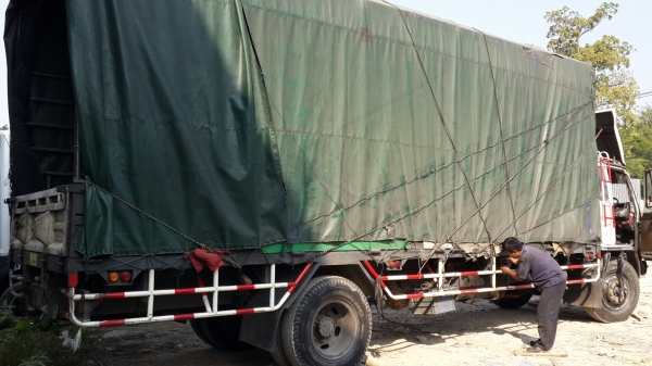 ขาย6ล้ออีซูซุ ร๊อคกี้ FTR ยาว7.20เมตร เครื่อง6BD1 160แรงม้า พวงมาลัยพาวเวอร์ ยางดี6เส้น ขาย6ล้ออีซูซุ ร๊อคกี้ FTR ยาว7.20เมตร เครื่อง6BD1 160แรงม้า พวงมาลัยพาวเวอร์ ยางดี6เส้น