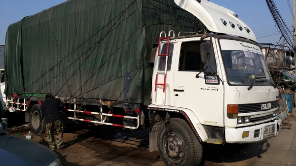 ขาย6ล้ออีซูซุ ร๊อคกี้ FTR ยาว7.20เมตร เครื่อง6BD1 160แรงม้า พวงมาลัยพาวเวอร์ ยางดี6เส้น ขาย6ล้ออีซูซุ ร๊อคกี้ FTR ยาว7.20เมตร เครื่อง6BD1 160แรงม้า พวงมาลัยพาวเวอร์ ยางดี6เส้น