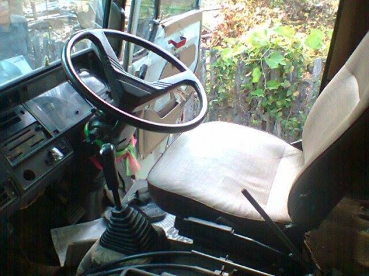 หกล้อ HINO FD รถปี 46 เครื่องดีเซล 202 แรงม้า 6 สูบ เทอร์โบ ชอบราคาเท่าไรต่อรองได้ครับ