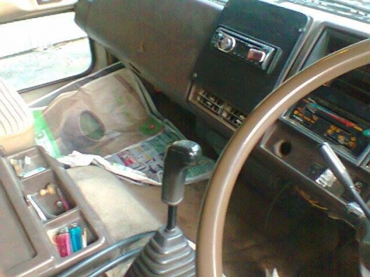 หกล้อ HINO FD รถปี 46 เครื่องดีเซล 202 แรงม้า 6 สูบ เทอร์โบ ชอบราคาเท่าไรต่อรองได้ครับ