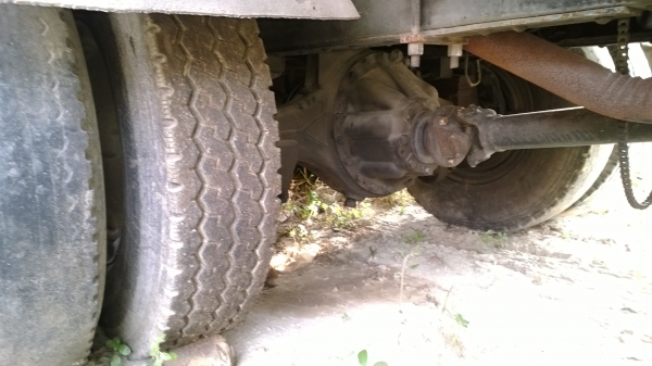 FUSO FN517และFN527  10ล้อเพลาเดียวกะบะรั้วคอกเหล็ก 191แรง หัวเก็บสีแล้ว สภาพดี...เล่มพร้อม.