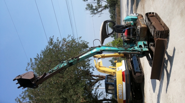 ขายด่วนรถเเม็คโครโกเบโก้SK030 รุ่นใหม่รถนำเข้าเก่าญี่ปุ่นไม่เคยใช้ในไทยเลย