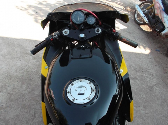 ขายถูก CBR400 อินวอย ฿52000