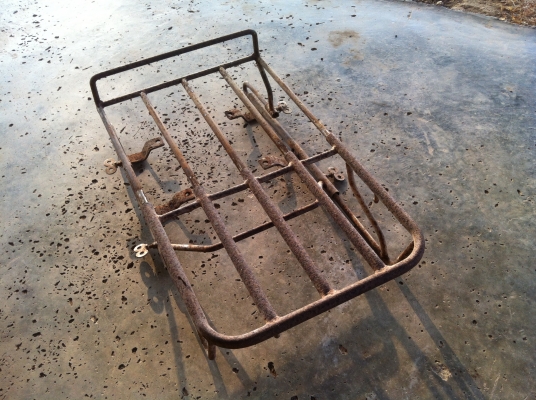 ตะแกรงเหล็ก ติดท้าย วางของออกทริป ยืดได้หดได้ 900