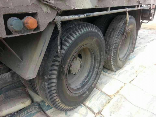 รถอีซูซุ 10 ล้อ รั้ว FVM 195 แรงม้า. ปี 38 สนใจติดต่อ 081 - 6079515 รถอีซูซุ 10 ล้อ รั้ว FVM 195 แรงม้า. ปี 38 สนใจติดต่อ 081 - 6079515