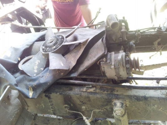 รถอีซูซุ 10 ล้อ รั้ว FVM 195 แรงม้า. ปี 38 สนใจติดต่อ 081 - 6079515 รถอีซูซุ 10 ล้อ รั้ว FVM 195 แรงม้า. ปี 38 สนใจติดต่อ 081 - 6079515