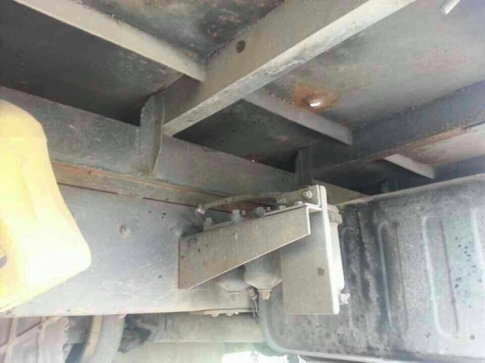 รถอีซูซุ 10 ล้อ รั้ว FVM 195 แรงม้า. ปี 38 สนใจติดต่อ 081 - 6079515 รถอีซูซุ 10 ล้อ รั้ว FVM 195 แรงม้า. ปี 38 สนใจติดต่อ 081 - 6079515