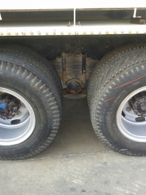 ขาย 12 ล้อ ดั้ม 2 เพลา ฮีโน่โปรเฟีย ราคาต่อรองได้