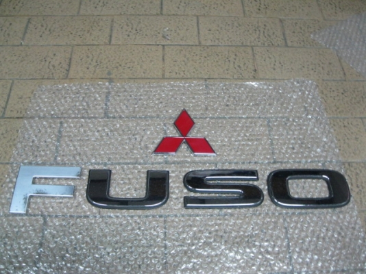 โลโก้ FUSO แท้ๆ เก่าญี่ปุ่น โลโก้ FUSO แท้ๆ เก่าญี่ปุ่น