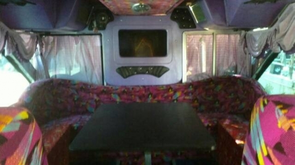 ขายรถบัส Hino 8 ล้อ ช่วงล่าง Hino เครื่อง 8 สูบ 55 ที่นั่ง สภาพพร้อมใช้งาน ขายรถบัส Hino 8 ล้อ ช่วงล่าง Hino เครื่อง 8 สูบ 55 ที่นั่ง สภาพพร้อมใช้งาน