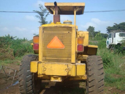 ขายรถตัก CAT 930. สภาพเดิมๆพร้อมใช้งาน เอกสารสัญญาซื้อขาย