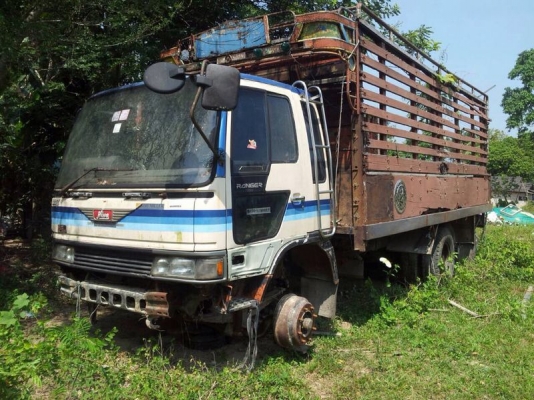 รถฮีโน่ 10 ล้อ FL3H  195 แรงม้า / ฮีโน่ F17. ( มีขาย 2 คัน. )  สนใจติดต่อ 081 - 6079515