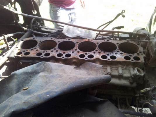 รถฮีโน่ 10 ล้อ FL3H  195 แรงม้า / ฮีโน่ F17. ( มีขาย 2 คัน. )  สนใจติดต่อ 081 - 6079515