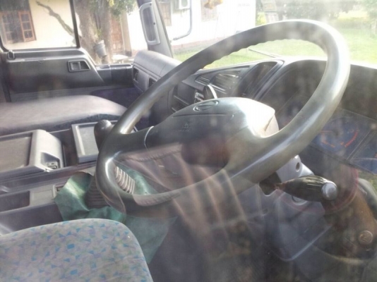 รถฮีโน่ 10 ล้อ FL3H  195 แรงม้า / ฮีโน่ F17. ( มีขาย 2 คัน. )  สนใจติดต่อ 081 - 6079515