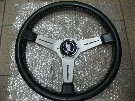 พวงนาดี้ลายเซ็นแท้ ก้านบรอนสวยๆ