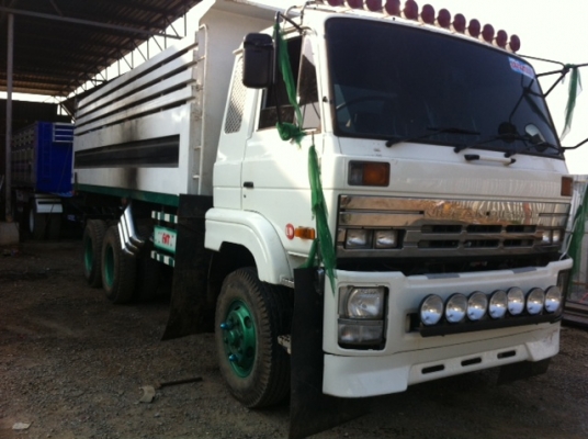 Update ทำสีใหม่ Nissan CW30